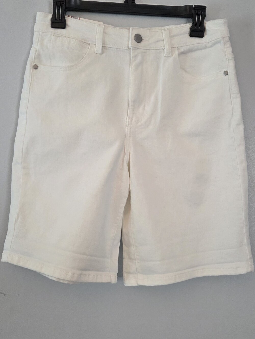 Wrangler Women's White High Rise Denim Shorts Size 6 NWT